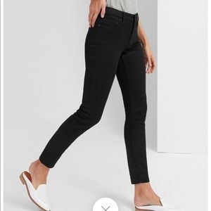 Everlane mid rise black denim skinny jeans